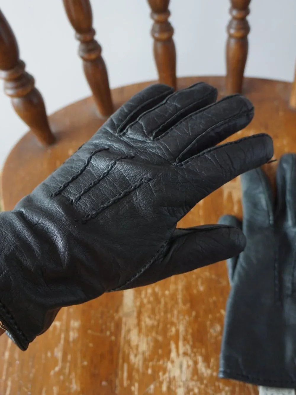 Vintage Genuine Lambskin Leather Gloves 🖤  Size S/M